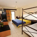 Maranton Hotel Koinira