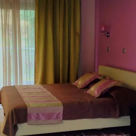 Maranton 4* Κοίνυρα