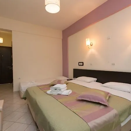 Maranton Hotel