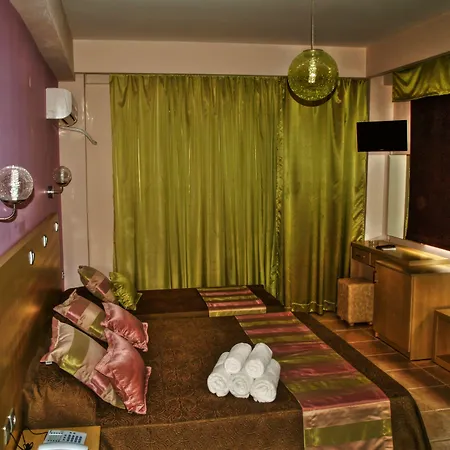 马兰顿海滩酒店