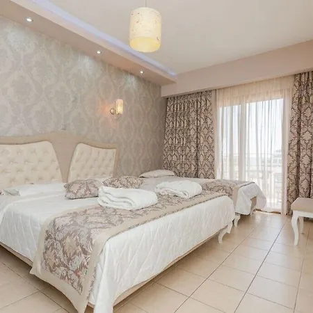 Maranton 4* Κοίνυρα