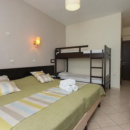 Maranton Κοίνυρα