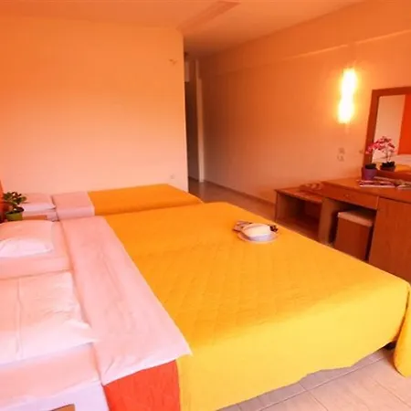 Ξενοδοχείο Maranton 4*