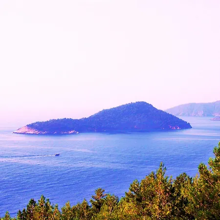 Maranton 4* Κοίνυρα